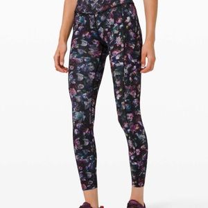 NWT Lululemon Fast and Free Tight II 25"